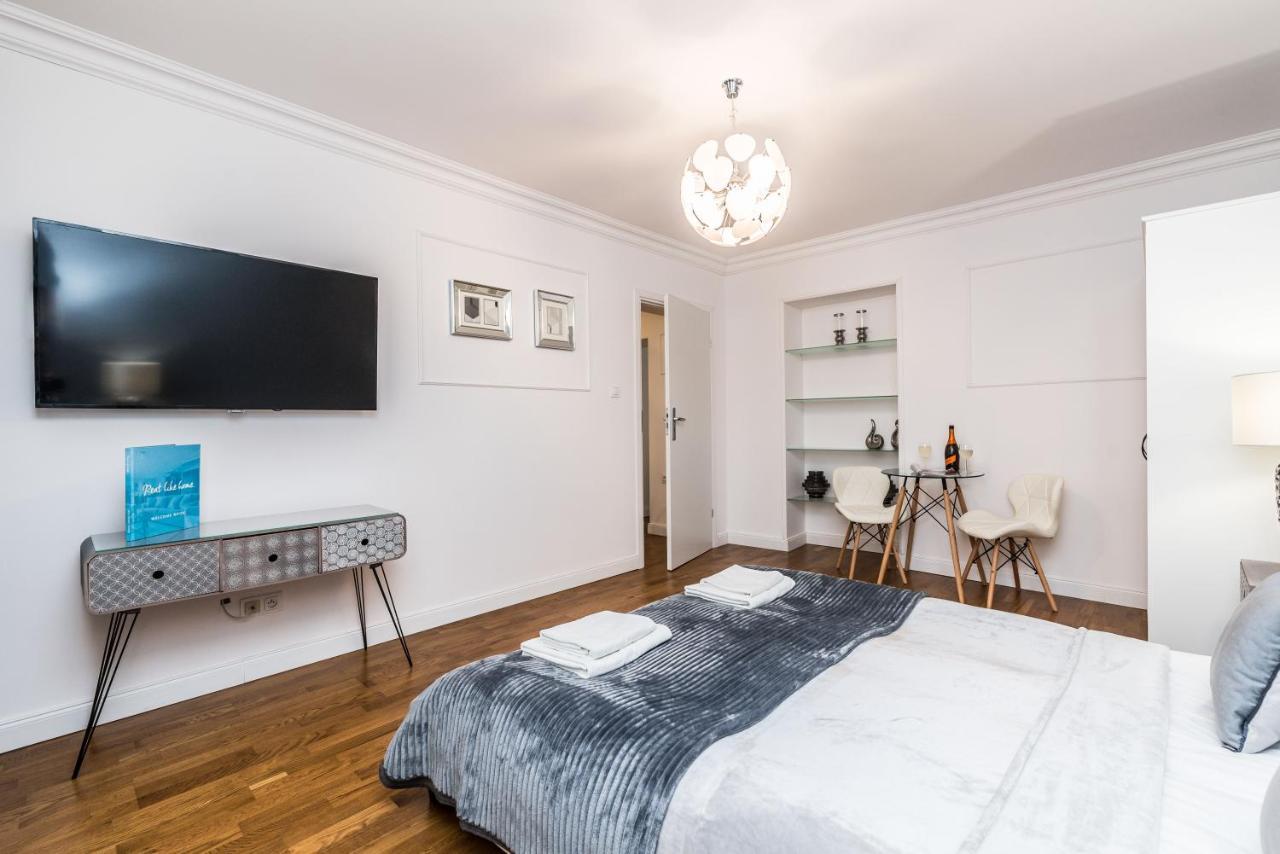 Rent Like Home - Przejscie Garncarskie 10 Вроцлав Экстерьер фото
